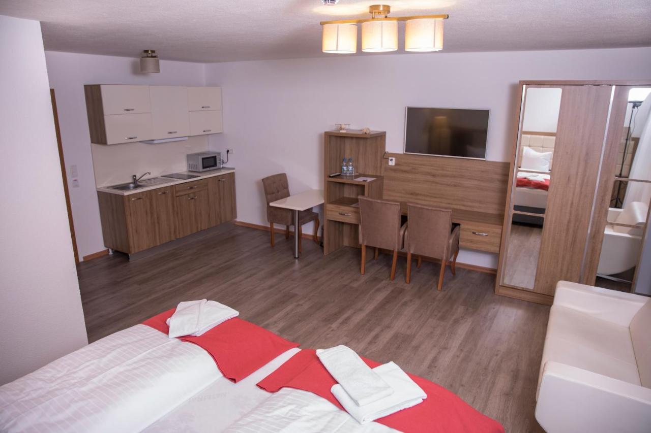 Hotel Hausen Obertshausen Frankfurt Экстерьер фото