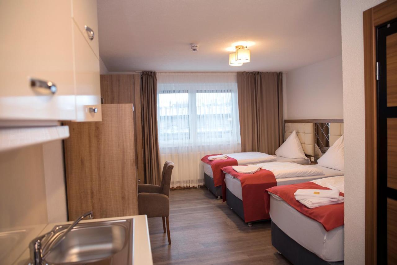 Hotel Hausen Obertshausen Frankfurt Экстерьер фото